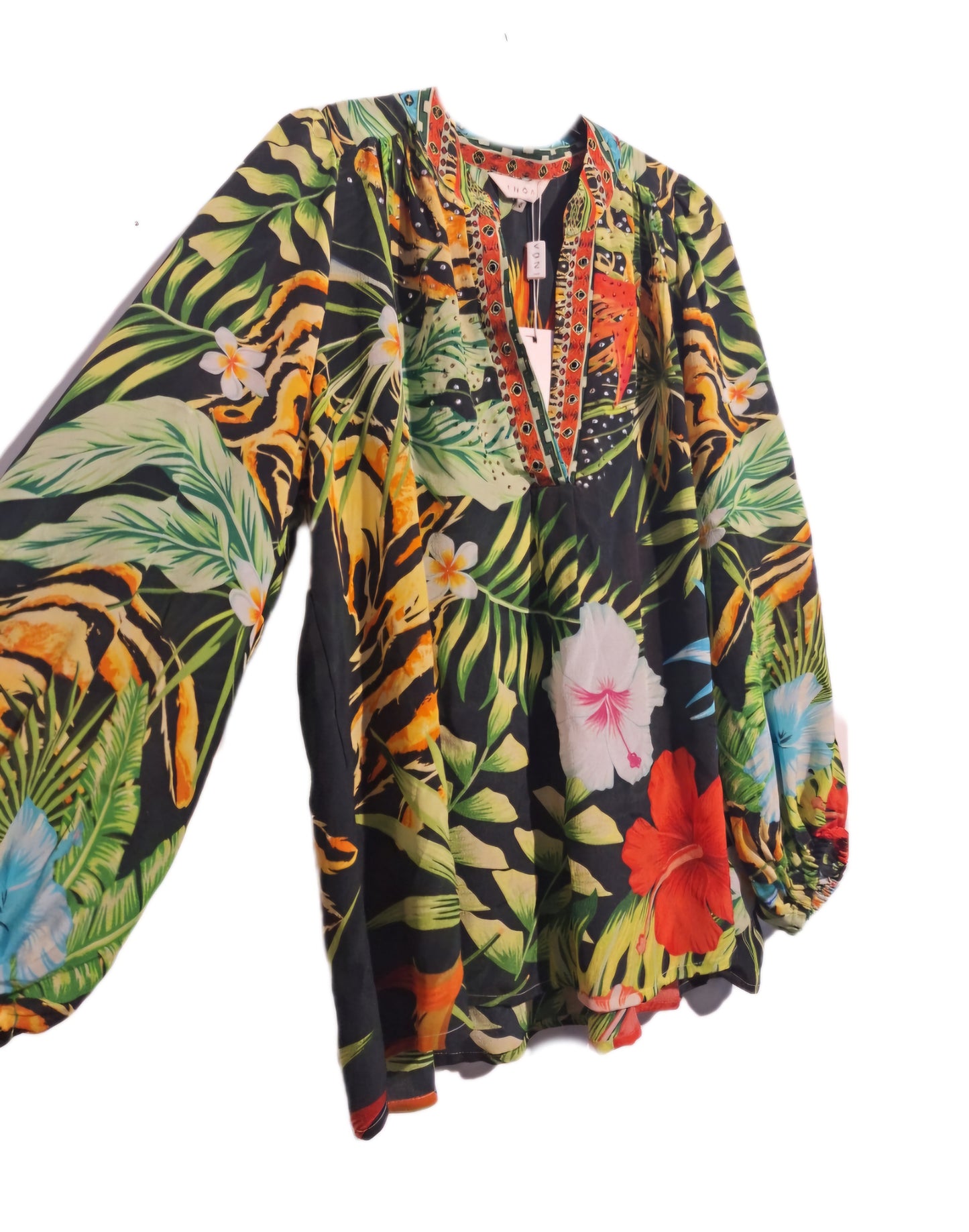 INÒA Darwin v neck top