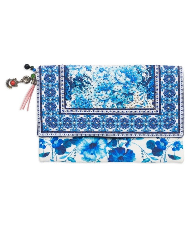 INÒA embellished clutch bag