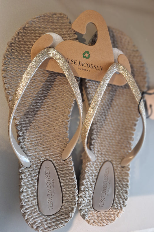 Ilse Jacobsen flip flops